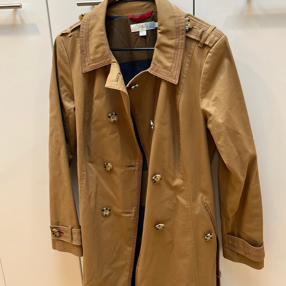 Boden trench, tan size 12.
